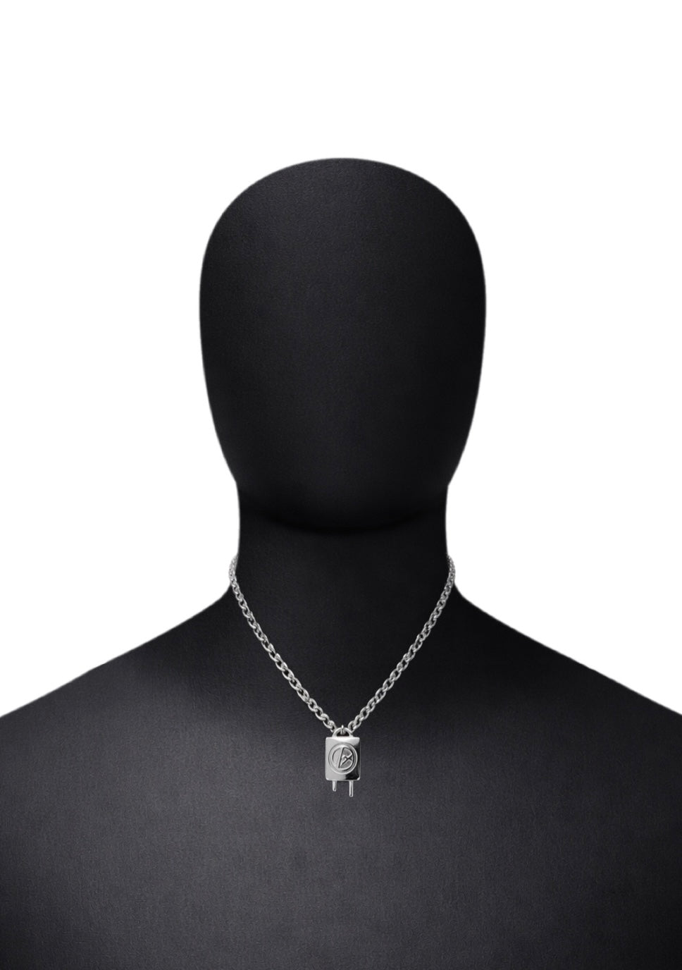 LOCK PENDANT NECKLACE